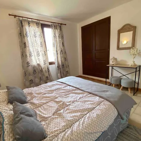 Maison 6 Personnes Avec Piscine Terrain Arbore Cloture *