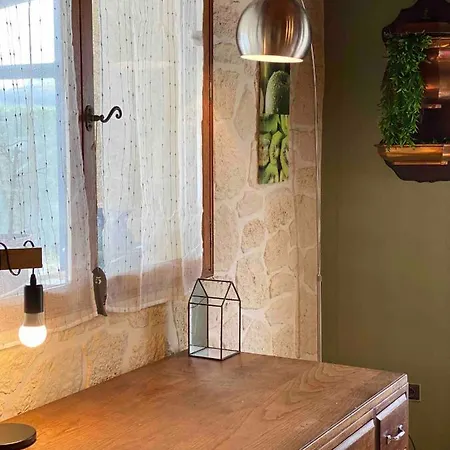 Maison 6 Personnes Avec Piscine Terrain Arboré Clôturé *