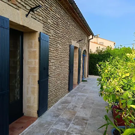 Maison 6 Personnes Avec Piscine Terrain Arboré Clôturé Vallabrix