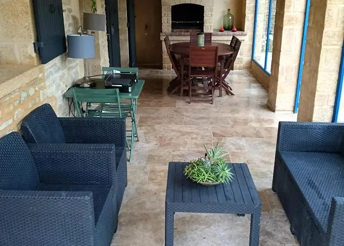 Feriehus Maison 6 Personnes Avec Piscine Terrain Arbore Cloture *