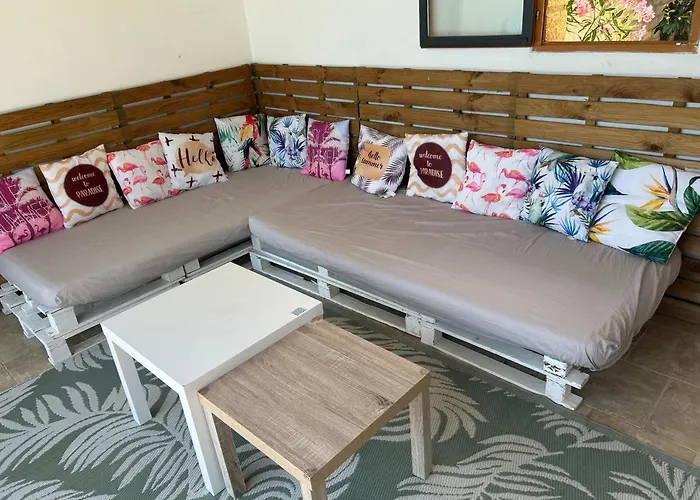 Maison 6 Personnes Avec Piscine Terrain Arbore Cloture Feriehus